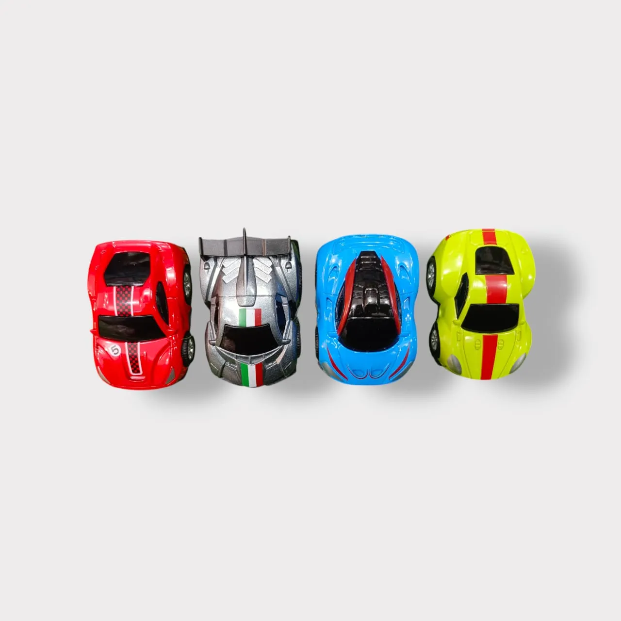 Die-Cast Super Car Set – 4 Vibrant Pull-Back Mini Vehicles for Kids
