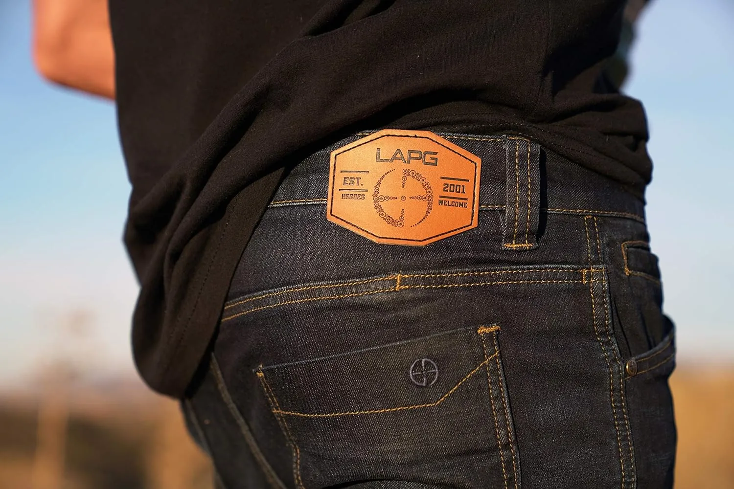 Flex Slim Fit Tactical Jeans - Durable Stretch comedy patron Denim, EDC Waistband, Vintage Wash, Multi-Pocket Design LAPG Men's Terrain 