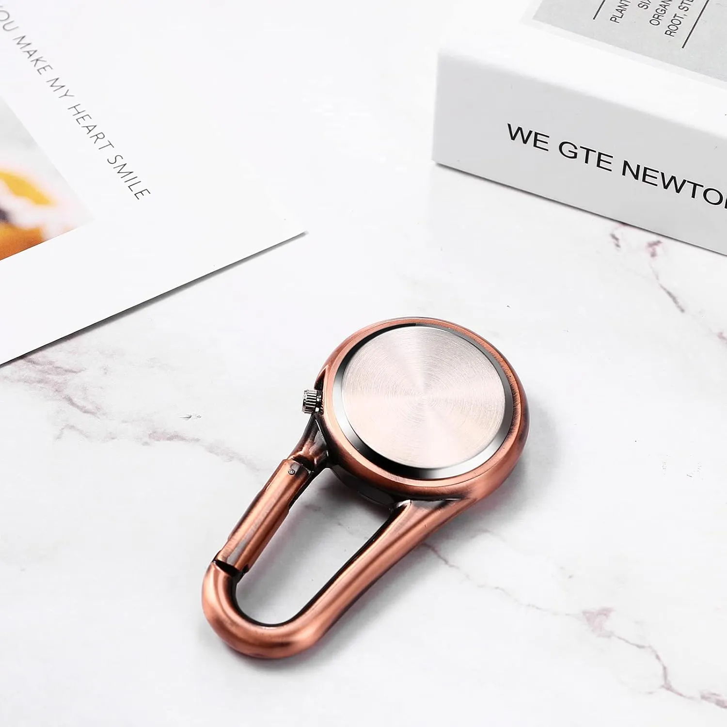 Glow in The Dark Backpack Buckle Belt fob Watch for Rock Climbing Doctors Nurses Chefs JewelryWe Men Women Clip-on Quartz nutrition Watch Luminous Face 