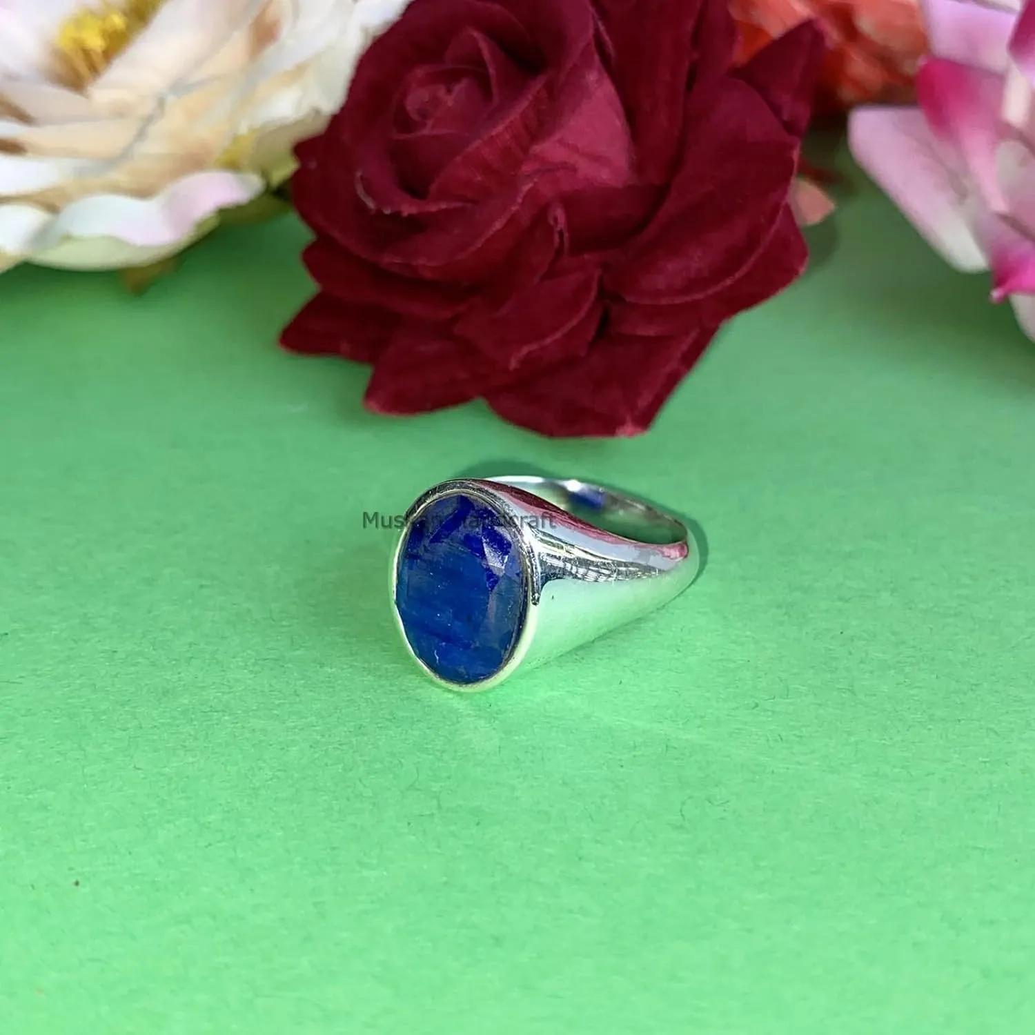 Oval Cut Blue Sapphire Gemstone Signet Handmade Delicate Ideal Jewelry Gift for Men Natural 925 Sterling tenant Silver Ring with 
