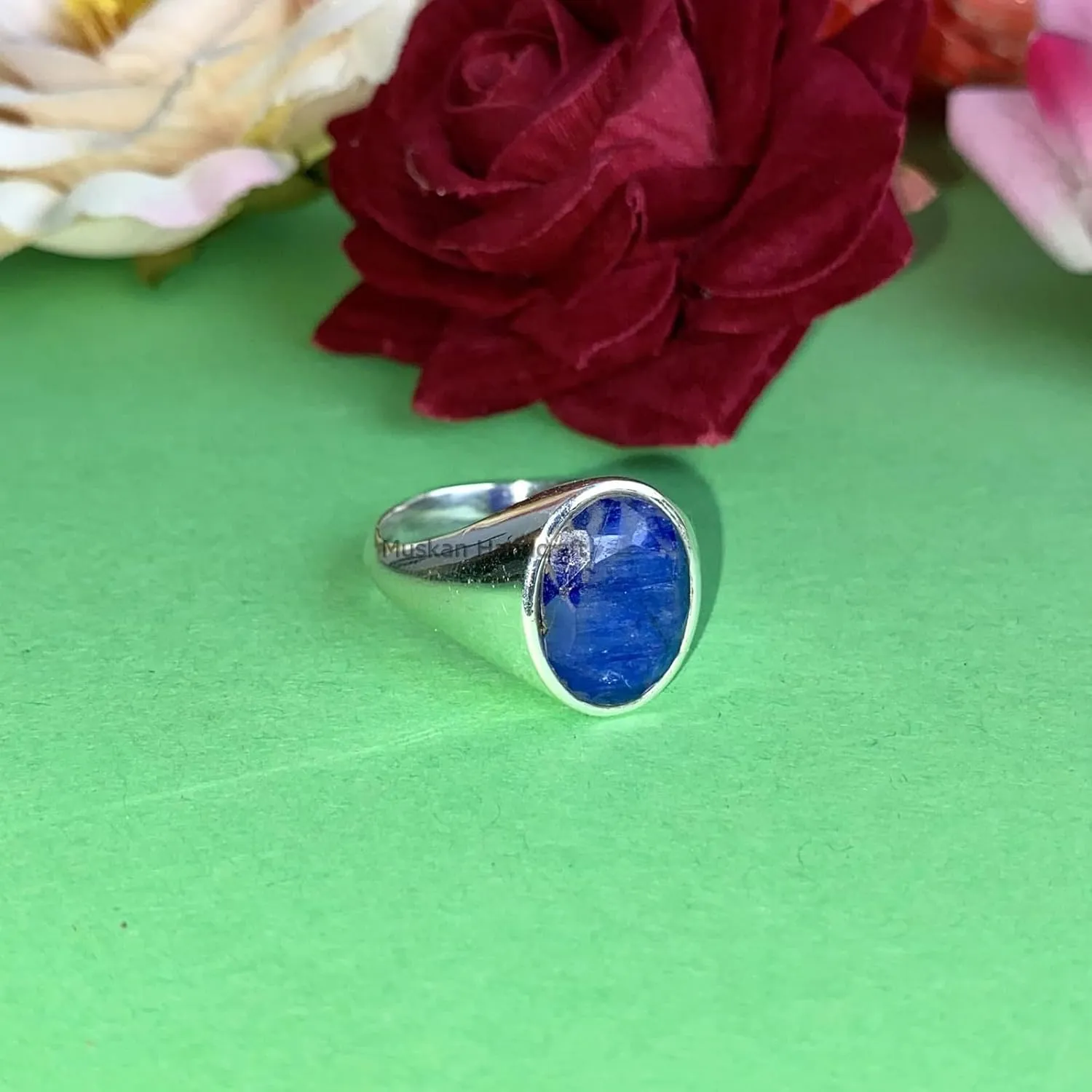 Oval Cut Blue Sapphire Gemstone Signet Handmade Delicate Ideal Jewelry Gift for Men Natural 925 Sterling tenant Silver Ring with 