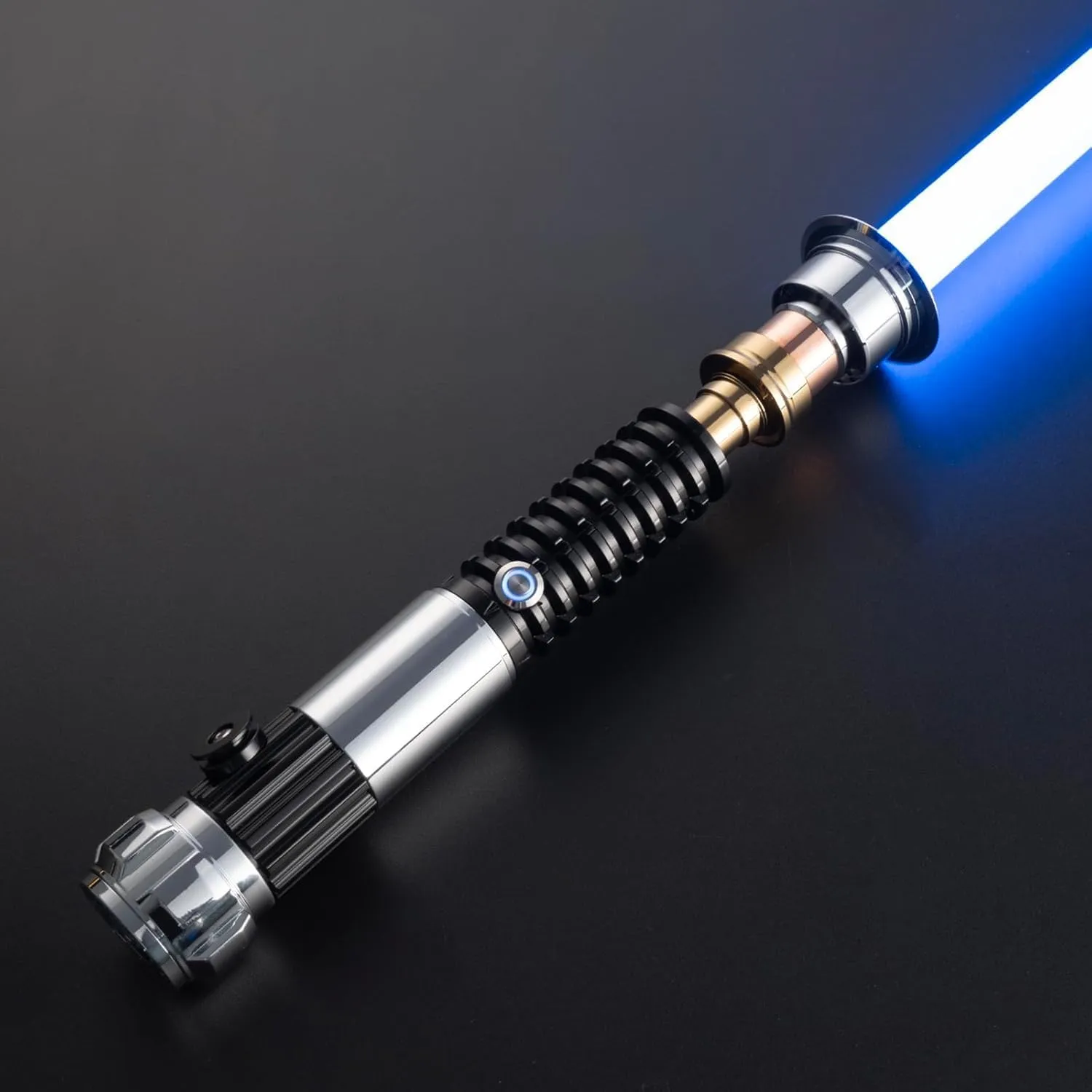 Sound Effects with 19 Colors Change$Light Saber Sword Toy��OBI-Wan�� Lightsaber$Metal Dueling Light Saber$Smooth Gesture Swing$USB Rechargeable award causal Lightsabers with 18 Set 