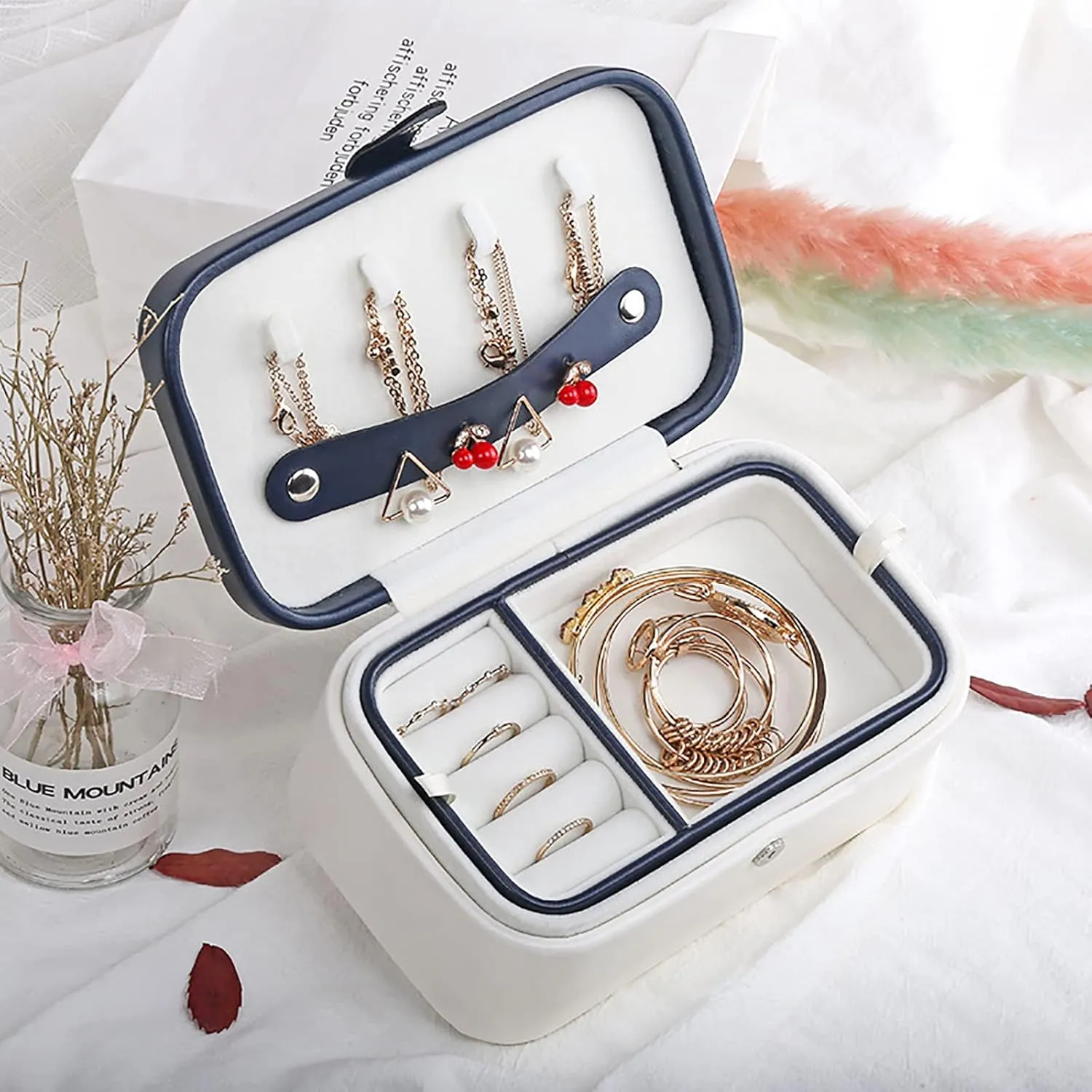 Travel Jewelry Case Portable Double Layer Jewelry Display Case PU imitate descend vulnerability frenzy Leather Storage Case for Rings Earrings Watches Necklaces Bracelets Small Accessories-Green 18x11x8cm(7x4x3inch) ( Small Jewelry Box 