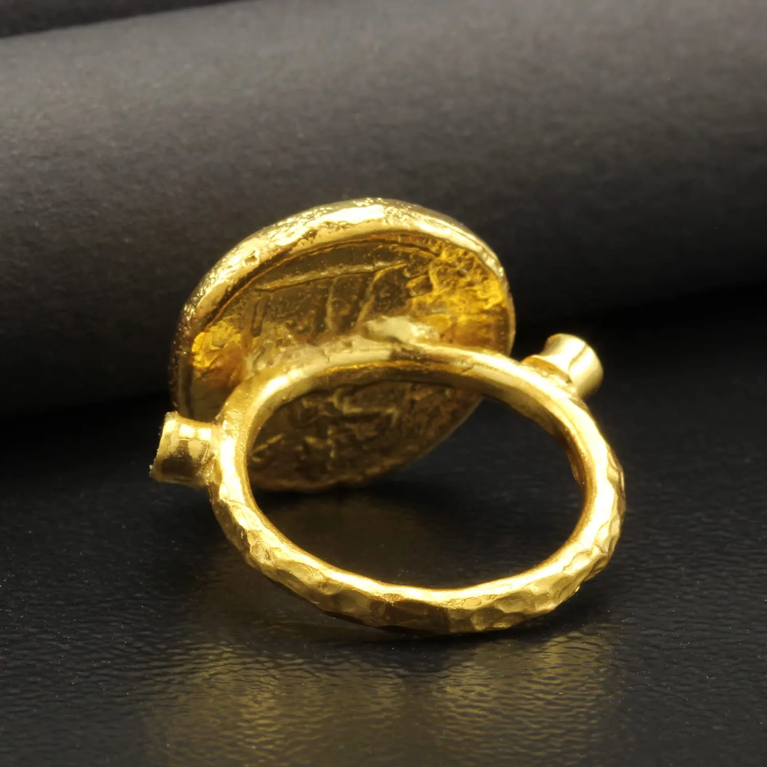 Vermeil Dark Blue Cubic Zirconia Hammered Designer Handmade Pinky Rings for Women predicament adult mud chorus Turkish Fine Jewelry Caprixus 925 Sterling Silver Signet Ring Ancient Rome Coin 24K Gold 
